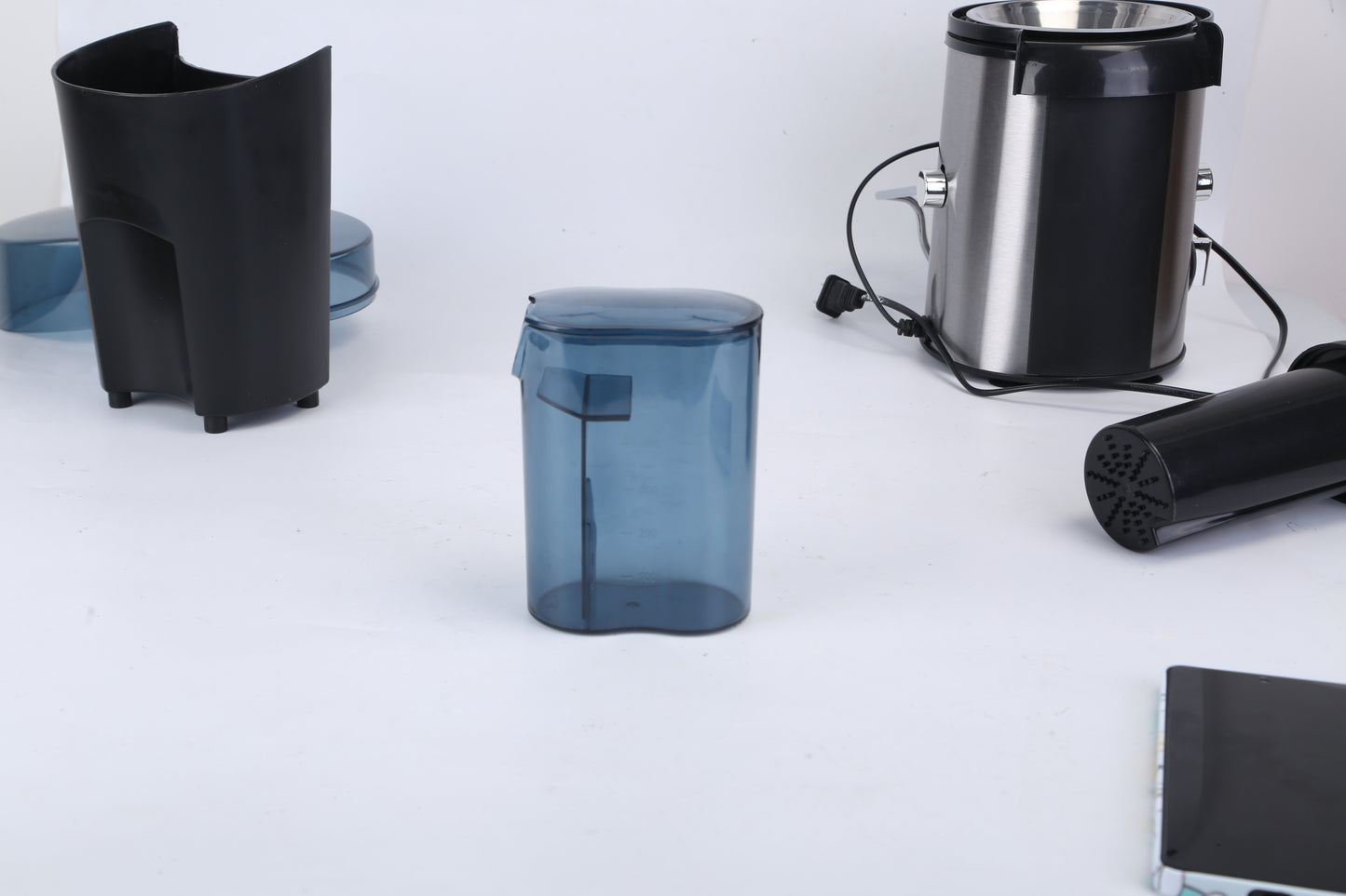 1Pc Centrifugal Juicer Juice Extractor With 2 Speeds 2.6in Wide Feed Chute 17Oz Juicer Cup 54Oz Pulp Collector Electric Juicer For Fruits Vegetables