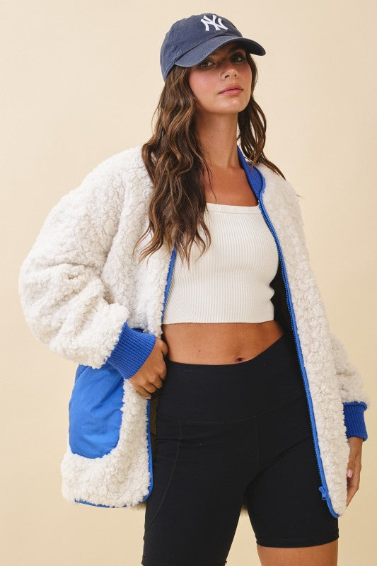Textured Contrast Pocket Fleece Jacket